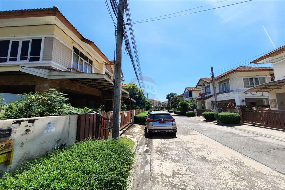 Sai Mai Second hand single house condo for sale rent